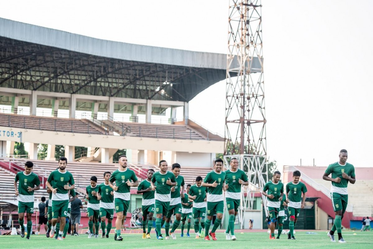 Agustus Super Padat November Super Jauh Persebaya Id